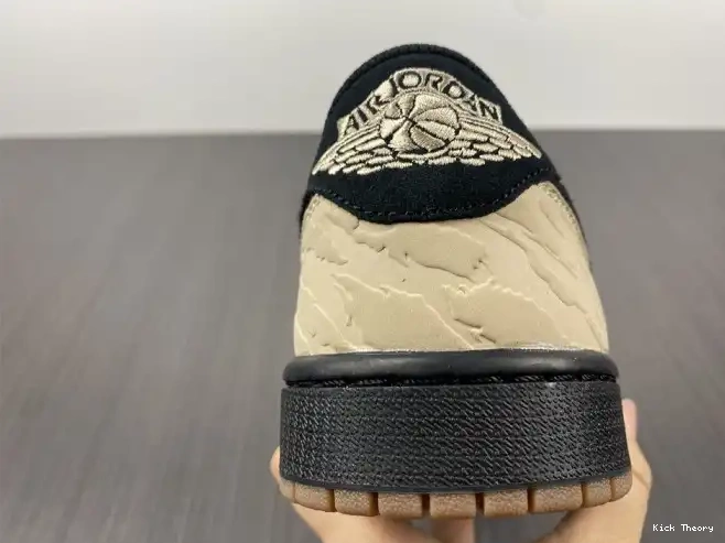 Kicktheory Air DN3400-001 1 x Low SoleFly Jordan Carnivore 0512
